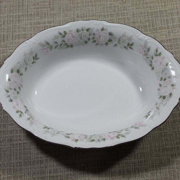 Sheffield Fine China Japan Classic 501 Oval Serving Bowl - Picture 1 of 6